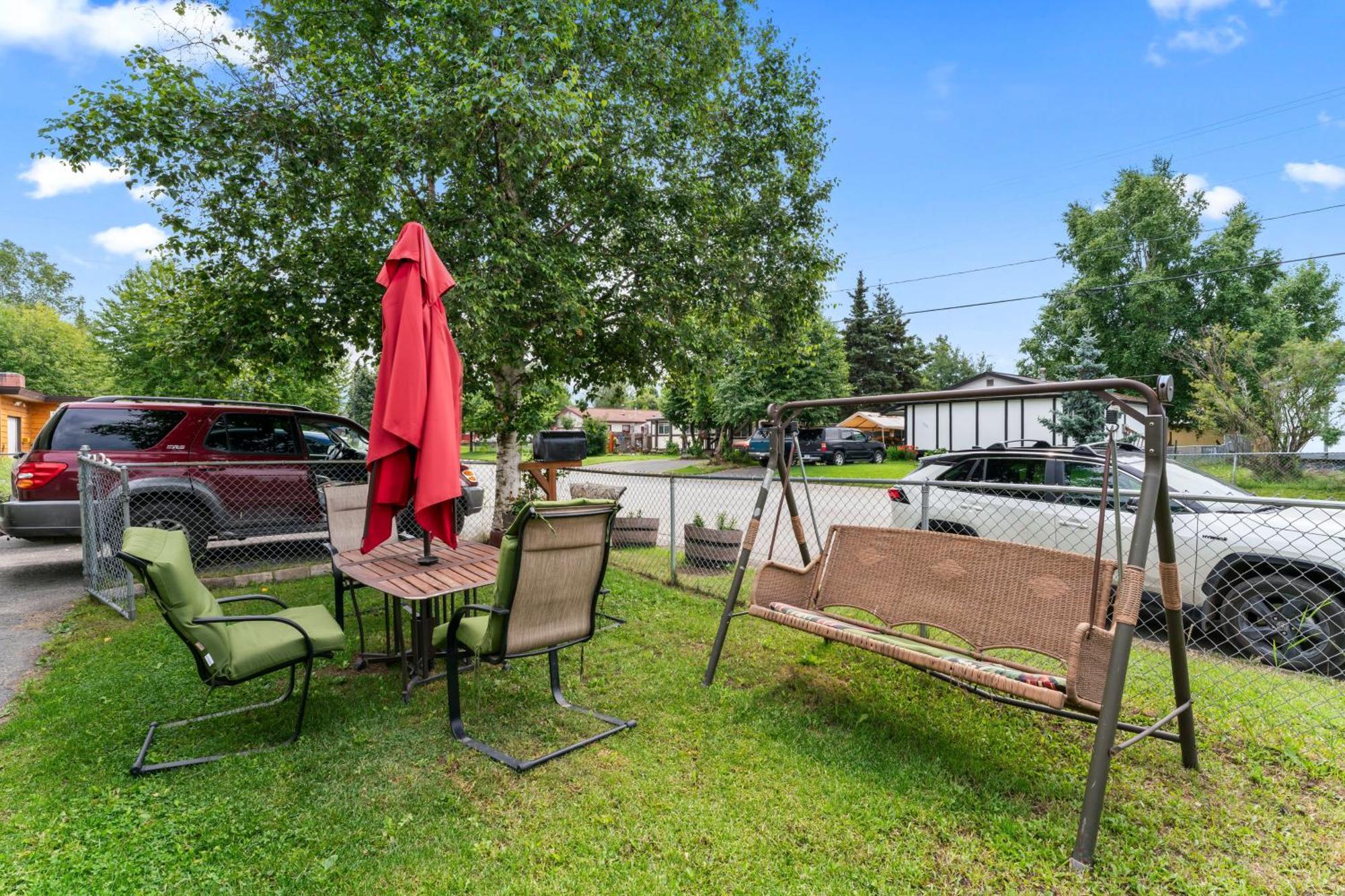 Hotel Compact But Cozy Too Anchorage Exterior foto
